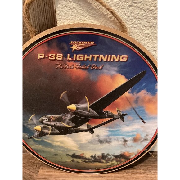 Lockheed Martin P-38 Lightning Made in USA Giant Round Sign 10" - Picture 2 of 3